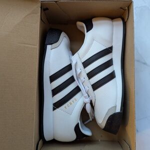adidas originals Samoa White/Black Kids  (Brand New)